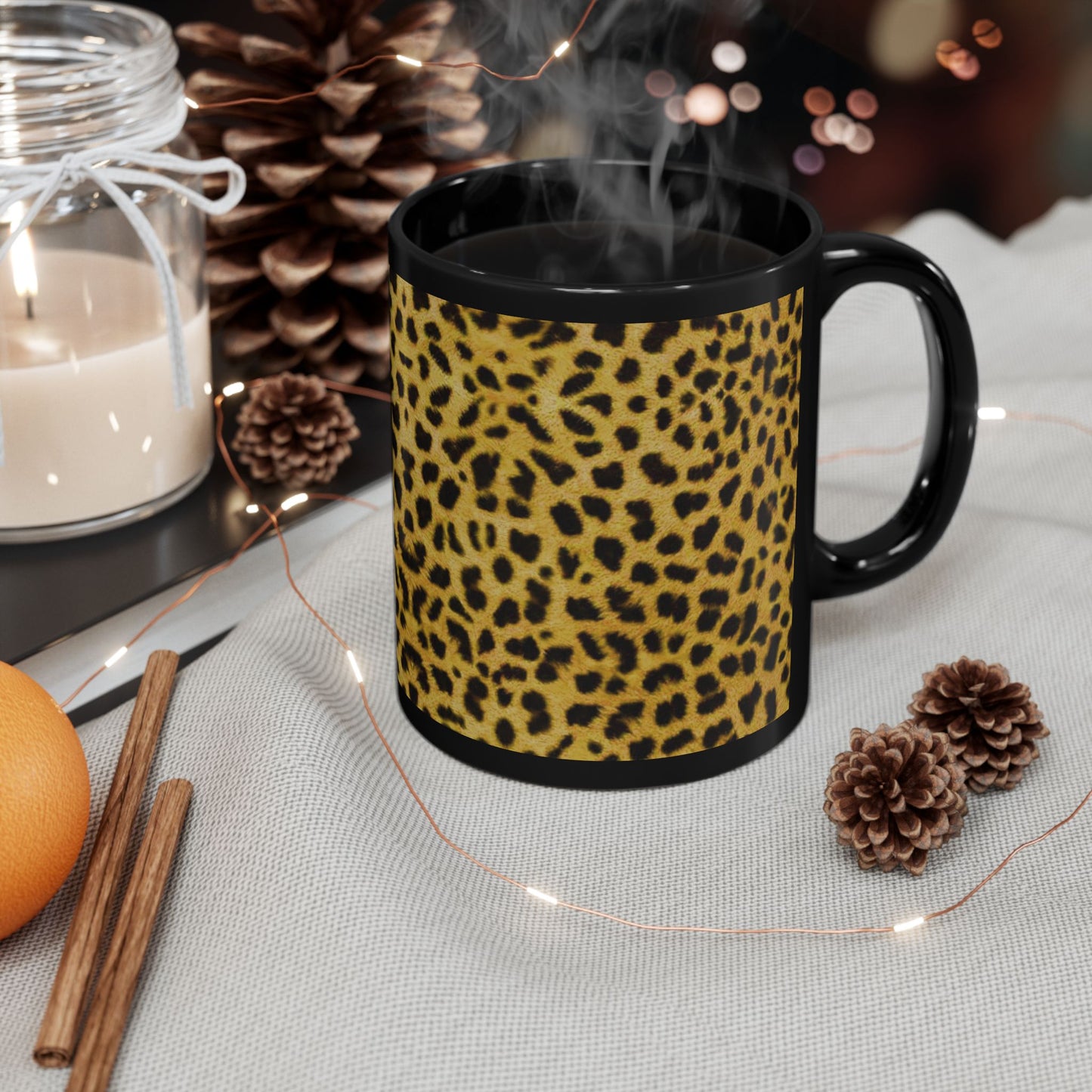 Taza con estampado de guepardo