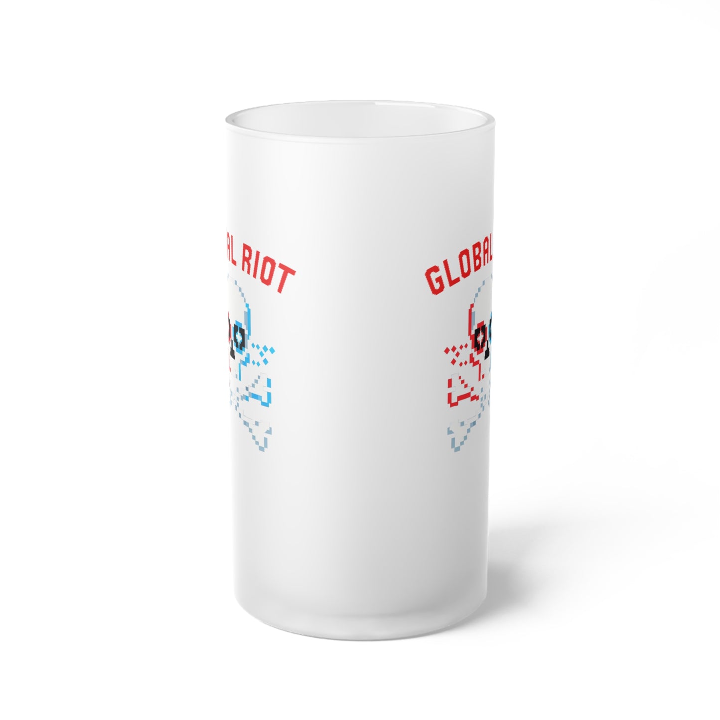 Jarra de cerveza de vidrio esmerilado con calavera pixelada de Global Riot