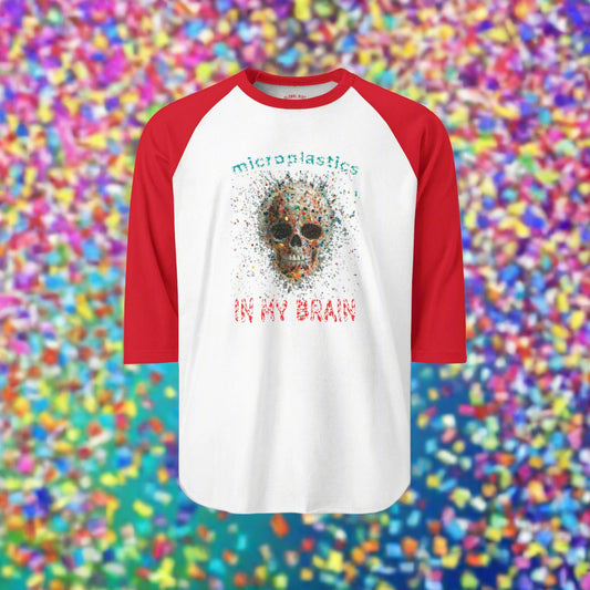 Camiseta de béisbol unisex "Microplásticos en mi cerebro"